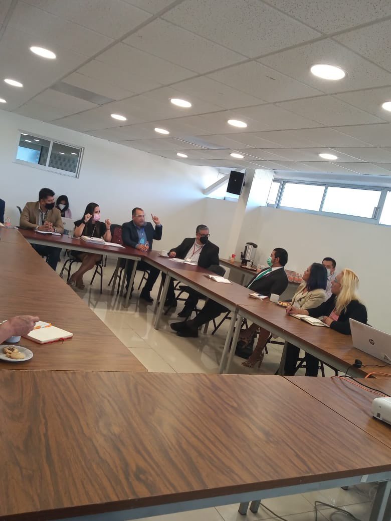 FGE_Veracruz's tweet photo. ☑️ Fiscalía General del Estado, da seguimiento a la agenda trazada con miembros de la comunidad #LGBTTTIQ https://t.co/KwtkqMqfk8
