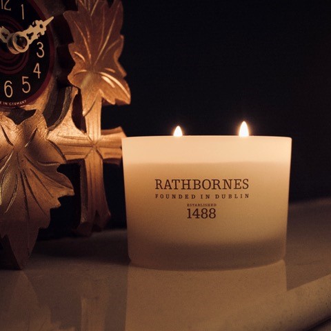 The clocks to back tonight which means one thing, light the candles an hour earlier!! rathbornes1488.com