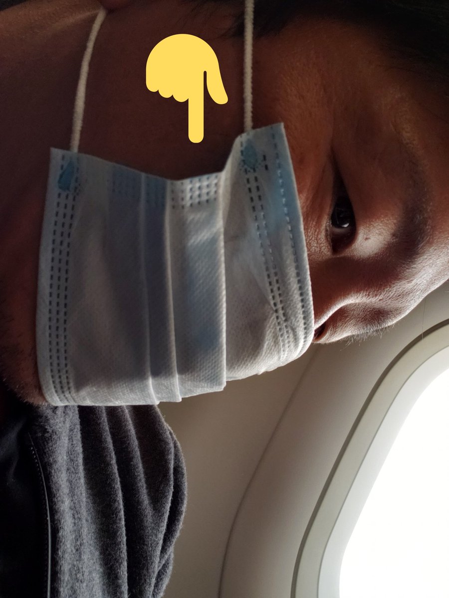 johnkim77's tweet photo. Mask with valve not allowed on airplanes. So they make me wear a disposable one. 

Check the big @$$ holes on the sides of the approved mask. 🤦‍♂️

GTFOH!! https://t.co/qxrfhPAnER