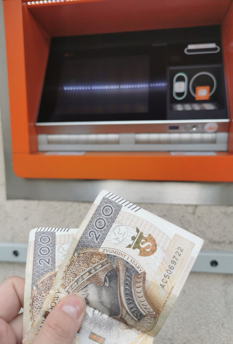 TwojaPaniM's tweet photo. Takie tam małe sobotnie dojenie 😊😊 ktoś jeszcze chętny? 😁🤑💵

#findom #moneyslave #paypig #humanatm https://t.co/wchdN9UNFi