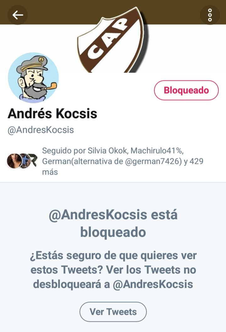 alaguapatita's tweet photo. Buen día la barra. Hoy servicios a la comunidad. 
A este señor lo siguen casi 500 de los nuestros y él sólo sigue a 4 periodistas. 
Amontona seguidores y no sigue a nadie. Les aviso para que lo sepan y revisen sus cuentas. No sé qué hace entre nosotros https://t.co/4slZYI3cmb