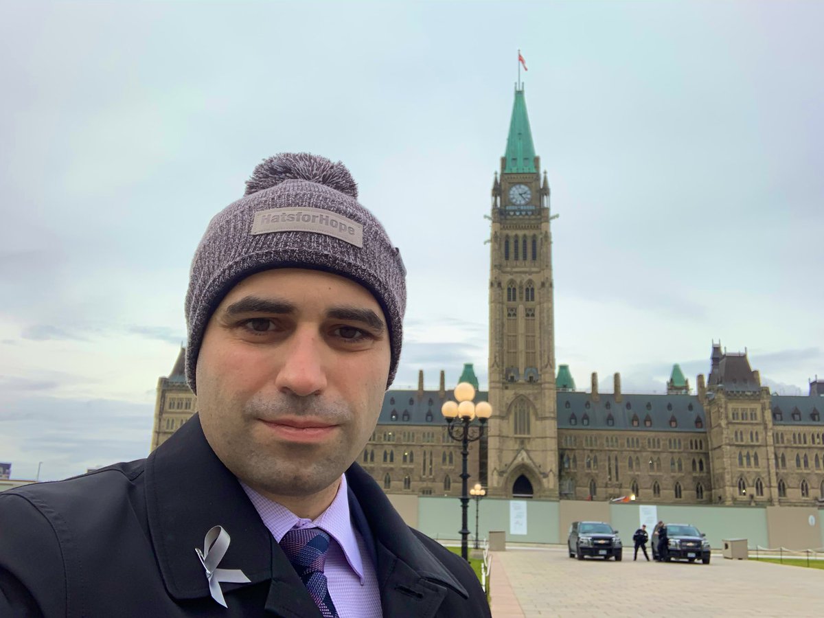 pfragiskatos's tweet photo. Today is Brain Cancer Awareness Day  in 🇨🇦. Oct 24-31st marks 🌎 Brain Tumour Awareness Week. Each day, 27 Canadians receive a brain tumour diagnosis. Let’s wear grey to raise awareness. Thank you @BrainTumourFdn for your work and for #HatsForHope: https://t.co/TgRk05WoRX #ldnont https://t.co/HcoWWymygB