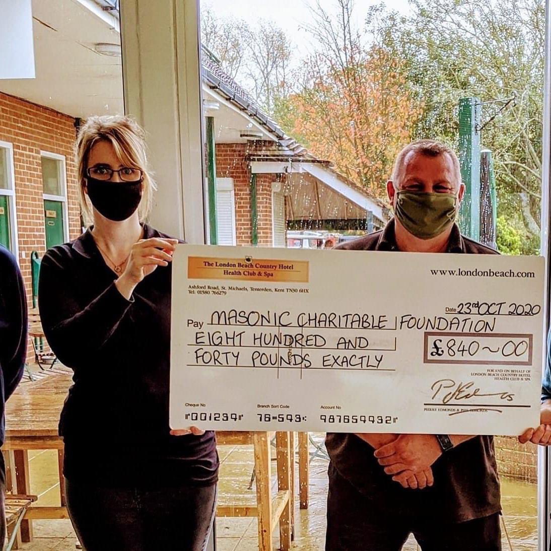 LBcharity's tweet photo. The Fleur de Lis Masonic Lodge enjoyed a great #Golfday here @londonbeach #tenterden today with all their #greenfees donated to #Charity! @londonbeachhotel #tenterden #charityfundraiser #charitywork #sportsclubs @mytenterden @mmm_media_ltd @visittenterden https://t.co/uMQc5NhSZW