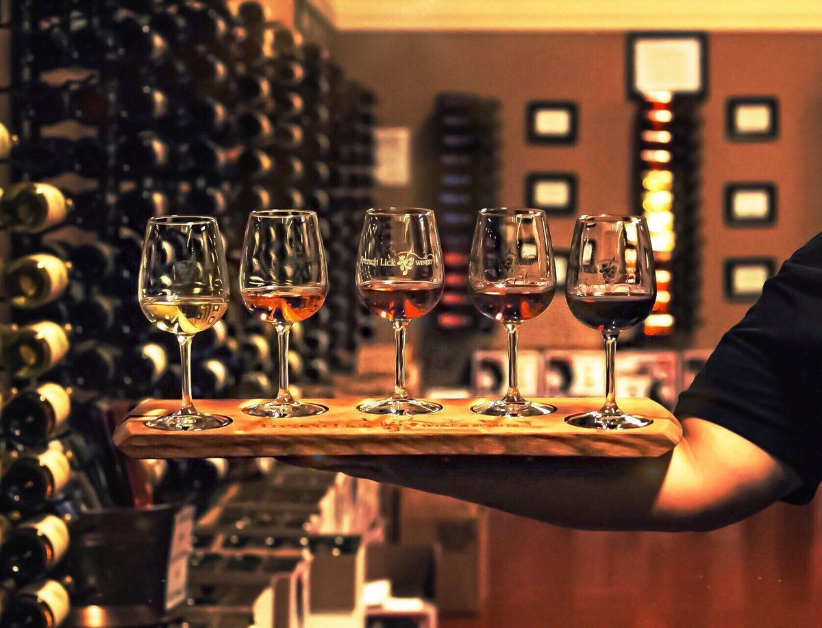 VisitIndiana's tweet photo. HHP DISCOUNT 🚨: @FLWinery is offering an exclusive discount as part of the #HHPromise. Get your free Hoosier Hospitality Pass to unlock this tasty deal and more! 🍷💰

Make the Promise and Get the Discounts: https://t.co/tvLpnfBv8v

@visitfrenchlick https://t.co/ECE1eTqEdq