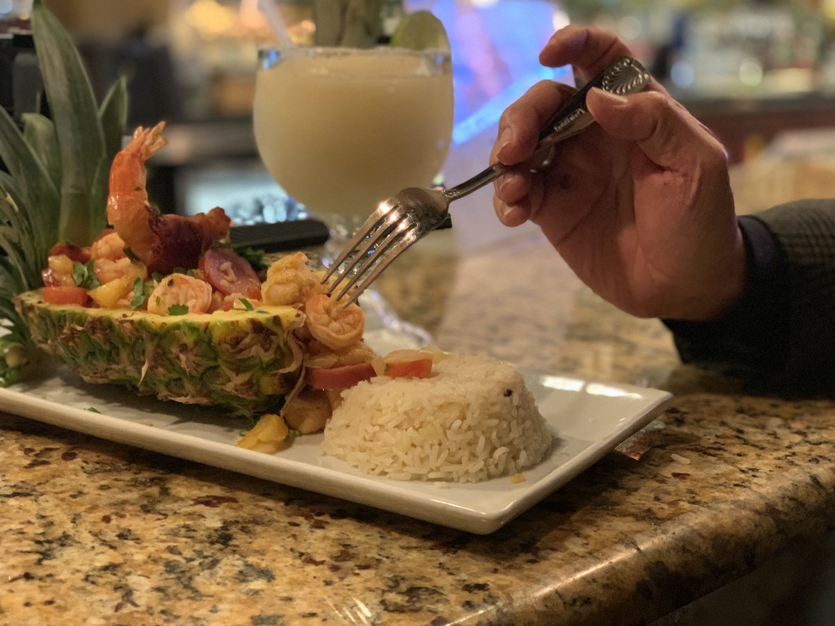 MexiGo's tweet photo. Quueeee Rico - our weekend featured plate! https://t.co/ZVNmKegFYp
