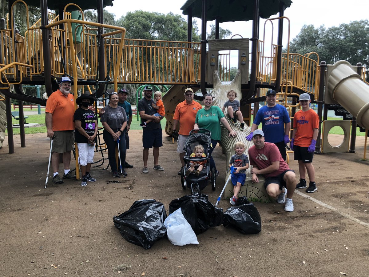 BartowKiwanis's tweet photo. Bartow Kiwanis cleaned up Nye Jordan Park for #KiwanisOneDay and Week 5 of #52WeeksofService! #KidsNeedKiwanis #wearebartow https://t.co/JYP78pLZG5