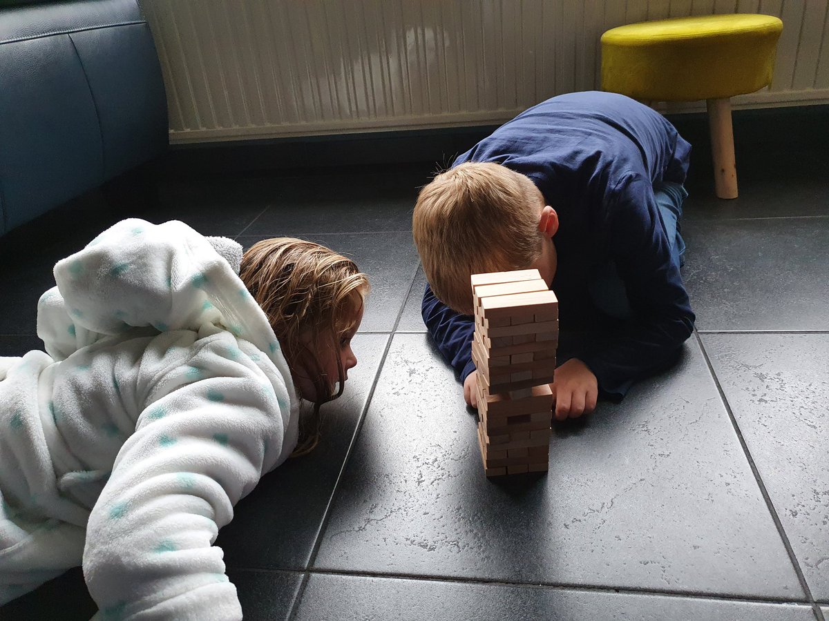 TheRadicalizer's tweet image. #jenga #concentration