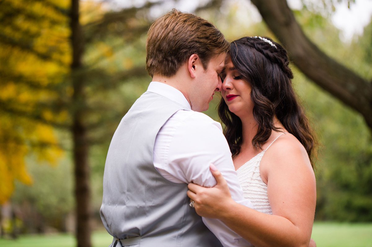 lester_taryn's tweet photo. Officially two weeks as Mrs. Henderson! 🙈❤️ https://t.co/zS3TKyPhp0