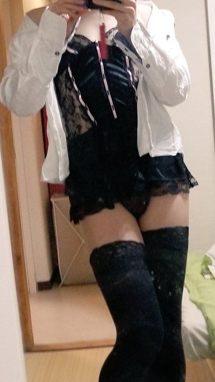everyoneADP's tweet photo. 既婚者でバイセクシャル。　えすえむにどっぷりだったけど結婚してからはあんまり。M　女装したりする。普通では満たされなくなってる。
画像はイメージ https://t.co/rTncCit2zH