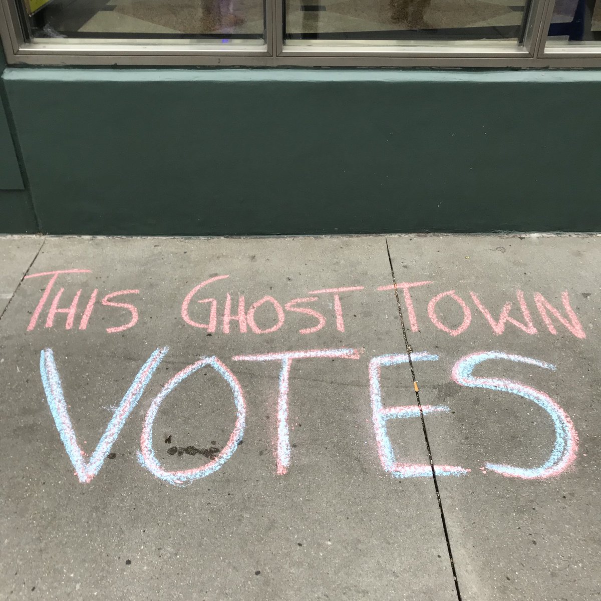 dresacker's tweet image. 