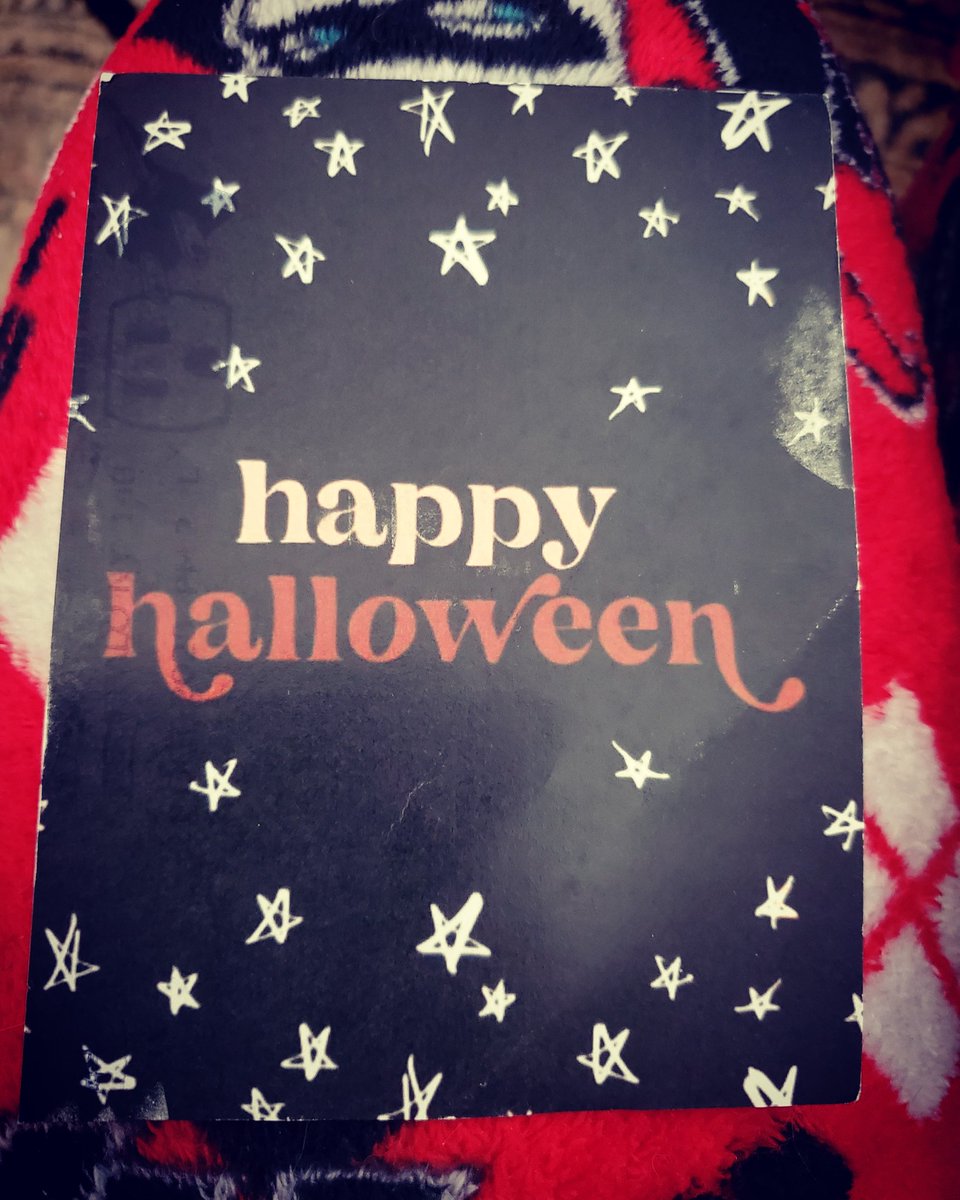 Kemeah520's tweet photo. #snailmailsaturday #maillcall
@iggleswaps #halloween #postcard
#snailmail #happymail #iggppc #halloweenmail https://t.co/PQinUiiedp