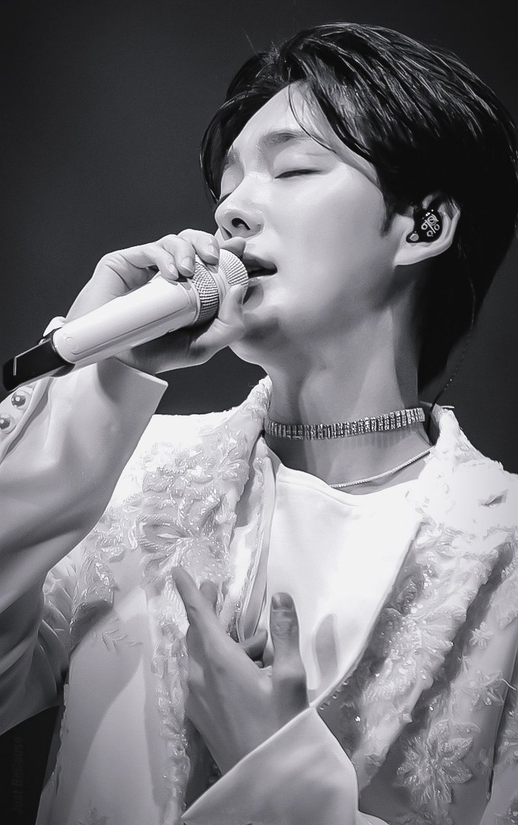 JustBecause_95's tweet image. 강김송이 우리 항상 행복하자💙
444년 꼬 꼬 꼬～

#돌아보니_7년동안_위너는_항상_예뻤더라
#FromWINtoWINN7R 

#WINNER #위너 
#JINU #KIMJINWOO #김진우 #진우 
#강승윤 #승윤 #Seungyoon 
#KANGSEUNGYOON #YOON 
#SEUNGHOON #HOONY #이승훈 #승훈 #LEESEUNGHOON 
#송민호 #MINO #SongMinHo