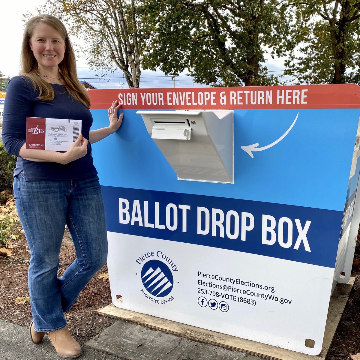 Michelle Foster tweet media