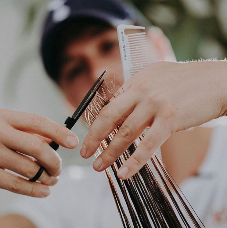 BeauBARSupply's tweet photo. Behind every legendary artist there is a legendary tool. Like the FROMM combs and shears.
#BeauBARSupply #sacramento #barber #stylist #barbershop #hairsalon #business #entrepreneur #smallbusiness #startup #life #goals #follow #work #design #combs #frommpro #shearartistry https://t.co/M4oLWzQRDJ