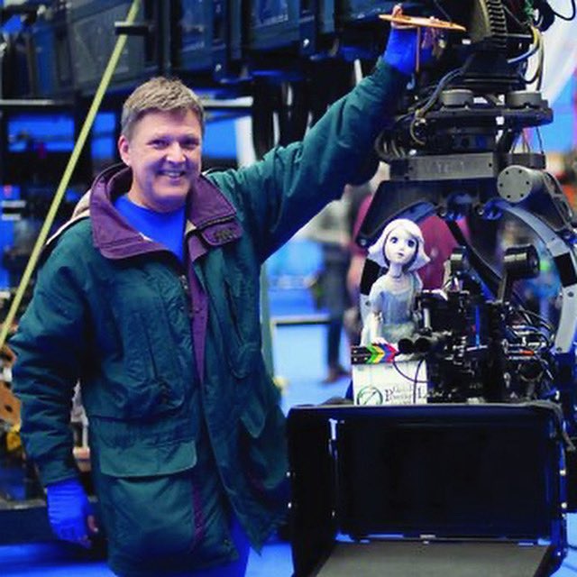 PuppetTearsPod's tweet image. Don’t leave the man hanging! Let’s all wish a very happy birthday to @Hubpuppet 🎉♥️🥳 #PuppetTearsPod
.
.
#Puppets #Puppetry #Podcast #Marionettes #HuberMarionettes #BeingJohnMalkovich #Disney #OzTheGreatAndPowerful #Oz #DarlingGrenadine #Theater #Vaudeville #Cabaret #Motivation