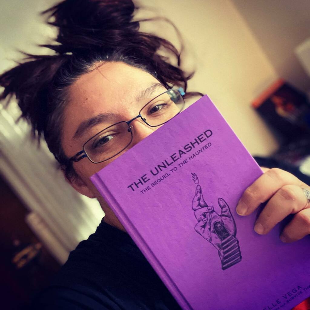 crossroadreview's tweet photo. This book is even better than the first one!! I’m half way through it!!
The Unleashed by @vegarollins @penguinteen
#spookyseason #theunleashed #spookyvibes #october2020 #Booklyreaders #Floridabloggers
#readstagram #bookstagram #bookstagrammer #currentlyreading #whatimr… https://t.co/ZEH8ZT19IT