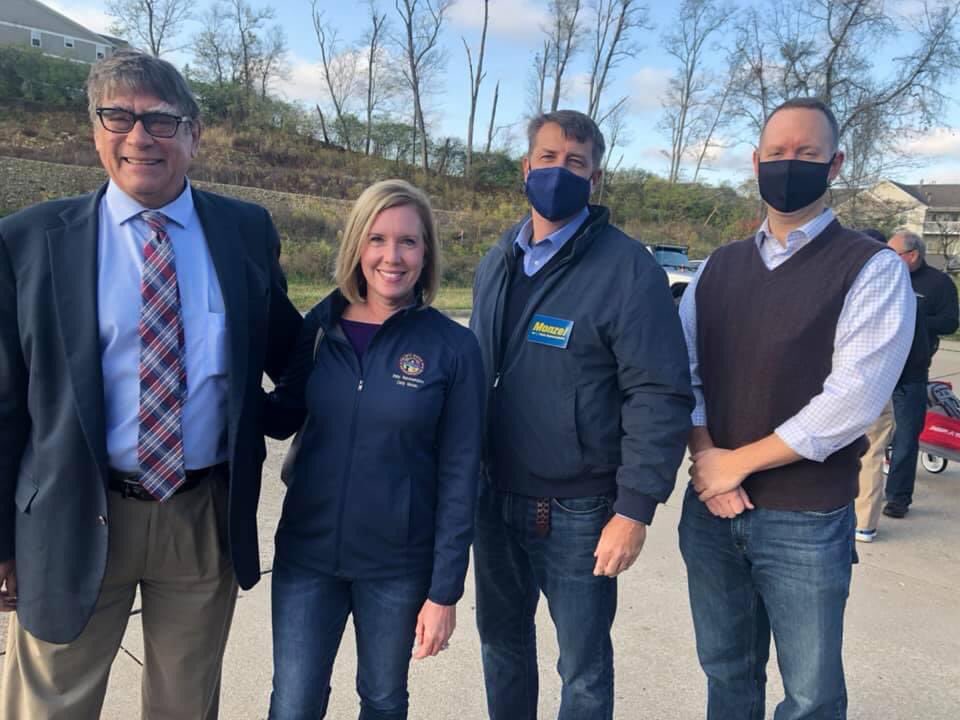lwblessing3's tweet photo. With just 10 days to go until Election Day, every day is busy! First up today was a Back the Blue Rally put on by the @HamCoGOP. Then we headed out for door-to-door with @ChrisMonzel. https://t.co/9XykZyD6Kw
