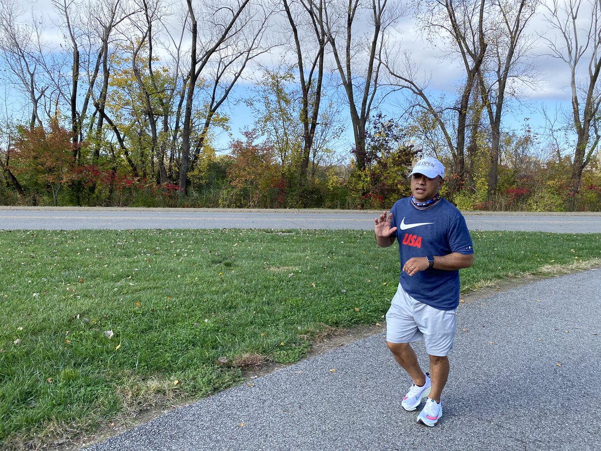 docjoeherrera's tweet photo. Just finished the virtual TCS New York City Marathon. Want to thank my family for the support along the way. Now I need @MountSinaiRehab #performance360 to help me recover. @nycmarathon #ThisRunNYC #sinaistrong https://t.co/u7qhatfmfL