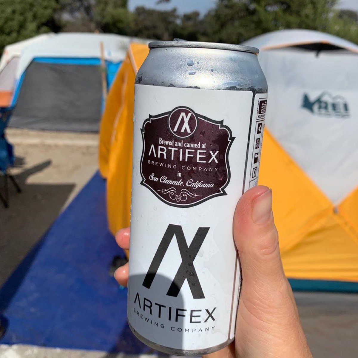 From all of us at Artifex, we hope you have a great weekend!
We’re open today 12pm-8pm
Face mask required😷
Food purchase required
Food: @justcrumbsbakeshop 
#weekendplans #webedrinking #greatdaytobealive #weekenddrinks #artifex #artifexbrewing #drinklocal