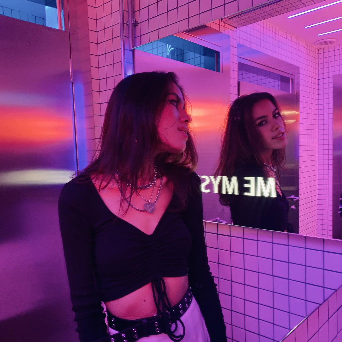 caterinaspam's tweet photo. euphoriaaaa vibezzzz✨✨ https://t.co/hur0W648Eo