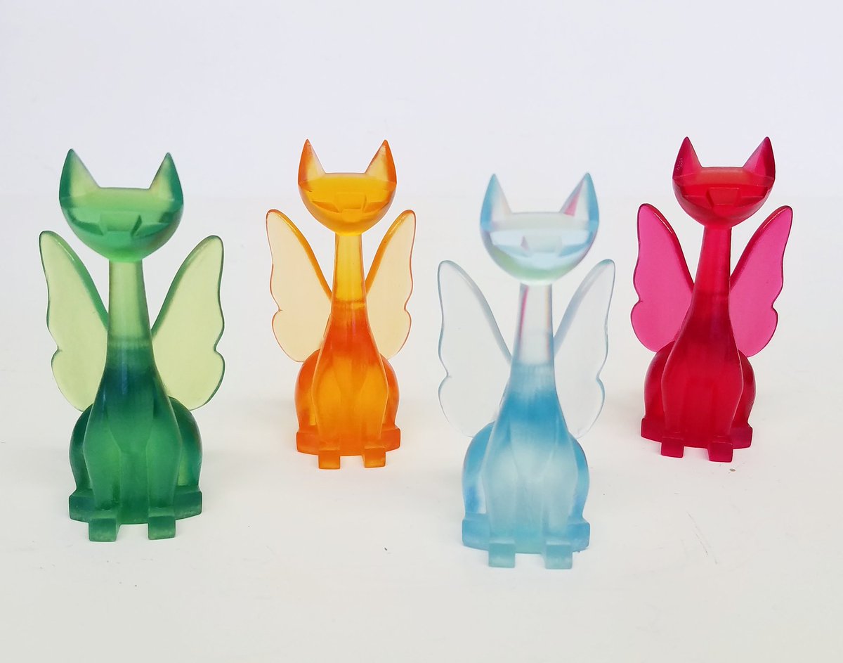 Colorful Saturday 
...
#fauxglass #resinart #fairy #cats
#art #whatdrivesyou #styleinspo #resin #castings #3dprinting #3dprinted #tuttz #oldie #cleartints #colors #saturday #weekend #homedecor #transparent