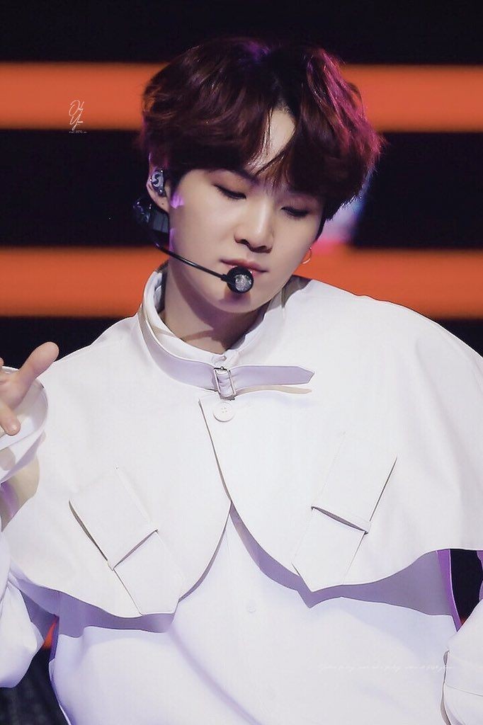 yoongi pics tweet media
