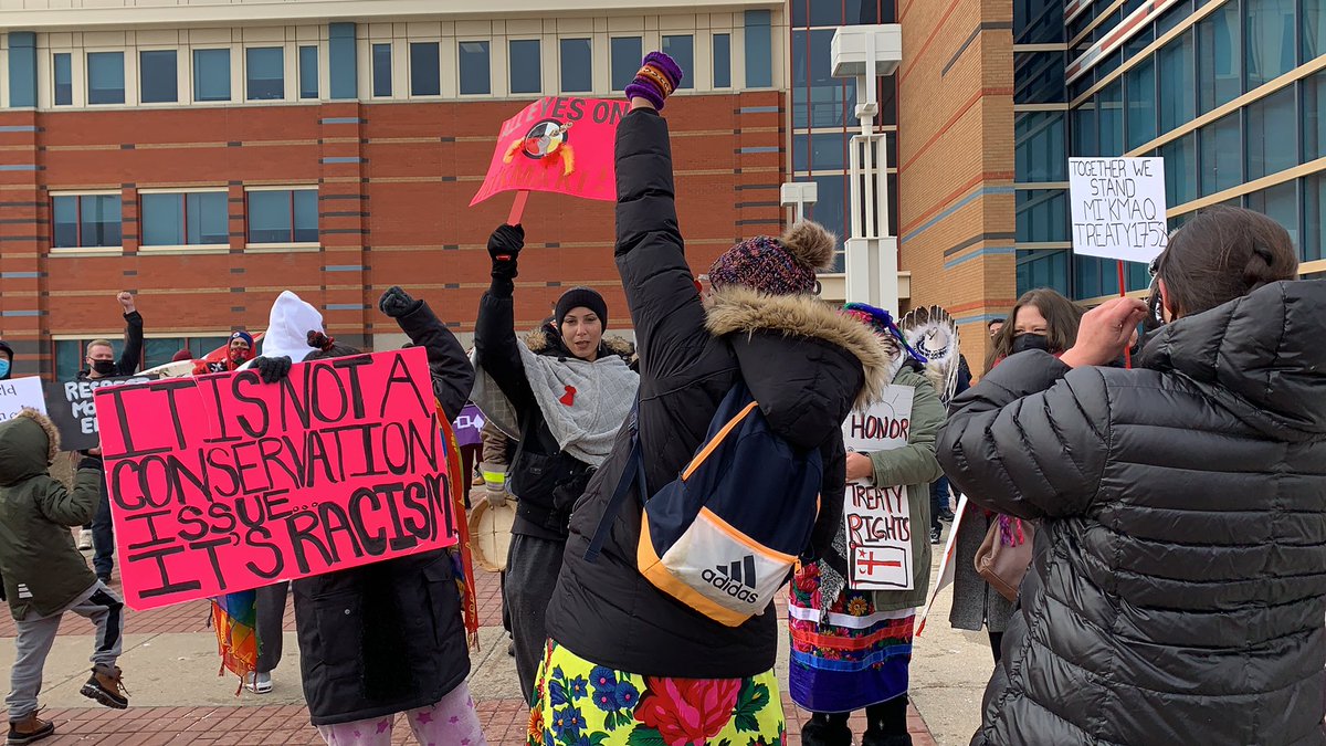 apaulagetics's tweet photo. A few of my favourite shots from the #HonorTheTreaties #Edmonton Rally #Mi’kmaq #AllEyesOnMikmaki today at the RCMP headquarters by Kingsway. #yeg #yeg #photojournalism #yegactivist #mikmaq #yegphotographer #canpoli #cdnpoli #alberta #canada #photography #canada #yegdt https://t.co/nz2lyXdhaX