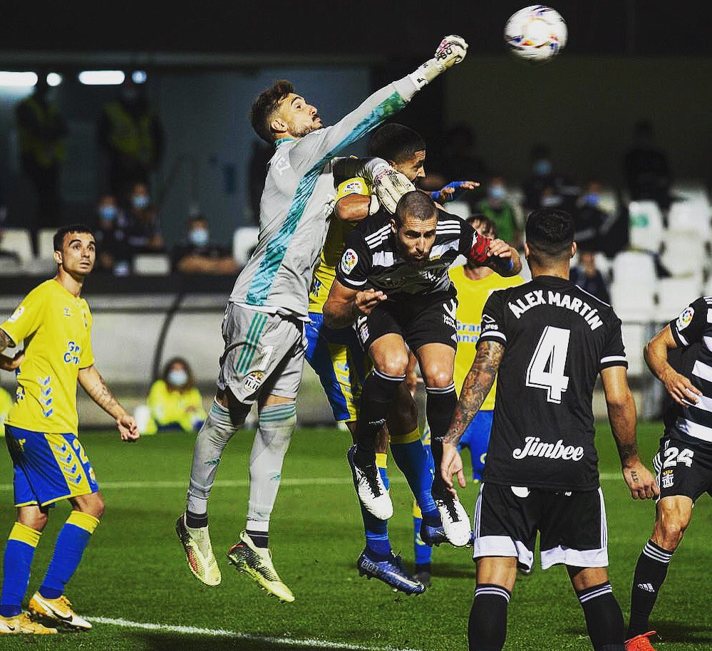 +3 Victoria ⚫️⚪️ Gran trabajo de todo el Equipo, seguimos en la buena línea... El martes a por más 🛡⚔️ <a href="/FCCartagena_efs/">FC Cartagena</a>