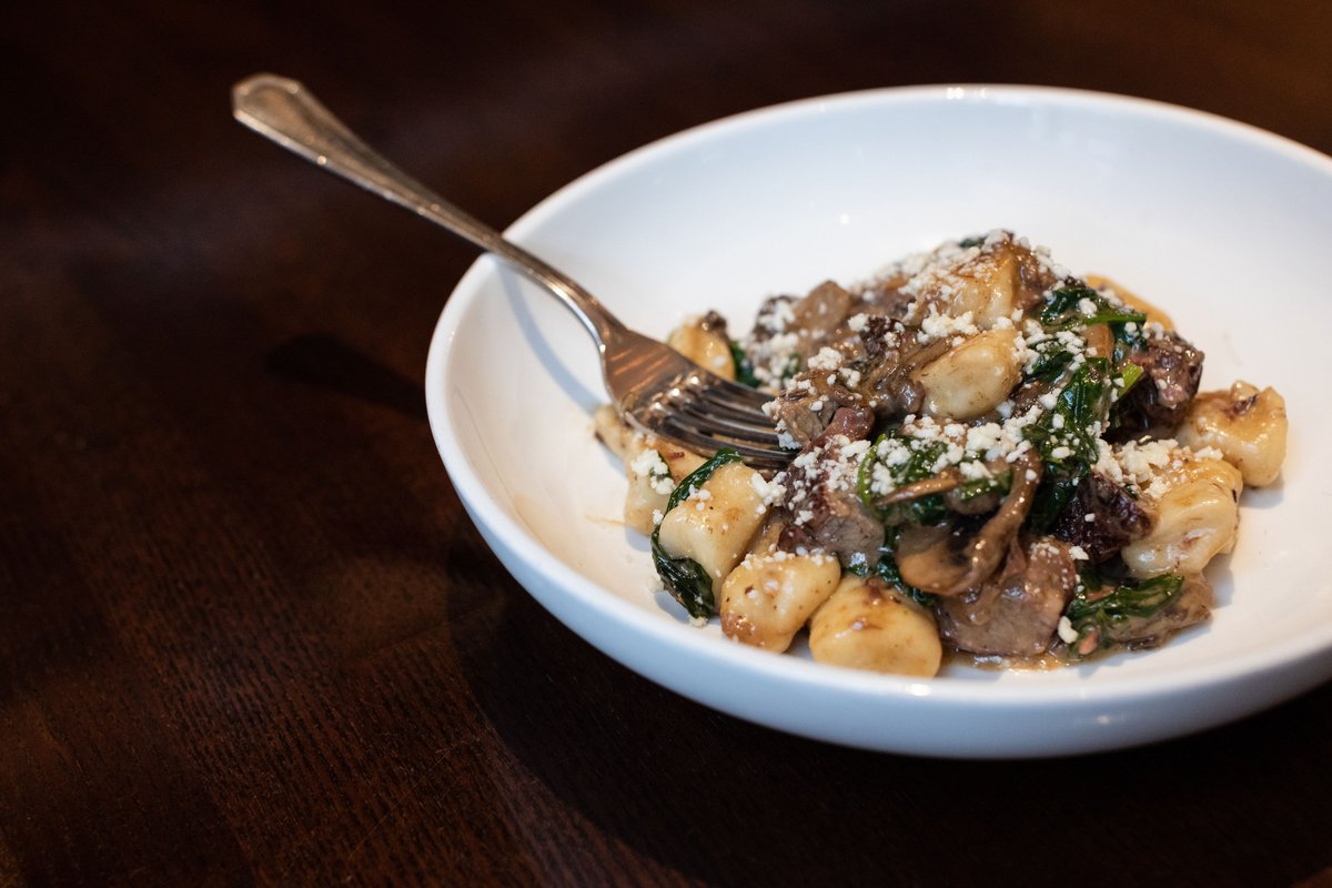 Bernies_Chicago's tweet photo. The perfect way to warm up on a chilly Saturday? Bernie’s Ricotta Gnocchi with short rib 😊 https://t.co/0g0P1Opp74