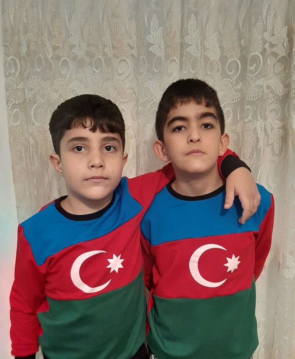 My little bro❤and my cousin🇦🇿❤We love Karabakh and want it back, we will get it!#KarabakhisAzerbaijan #DontBelieveArmenia #StopArmenianAggression #StopPashinyanTerrorism