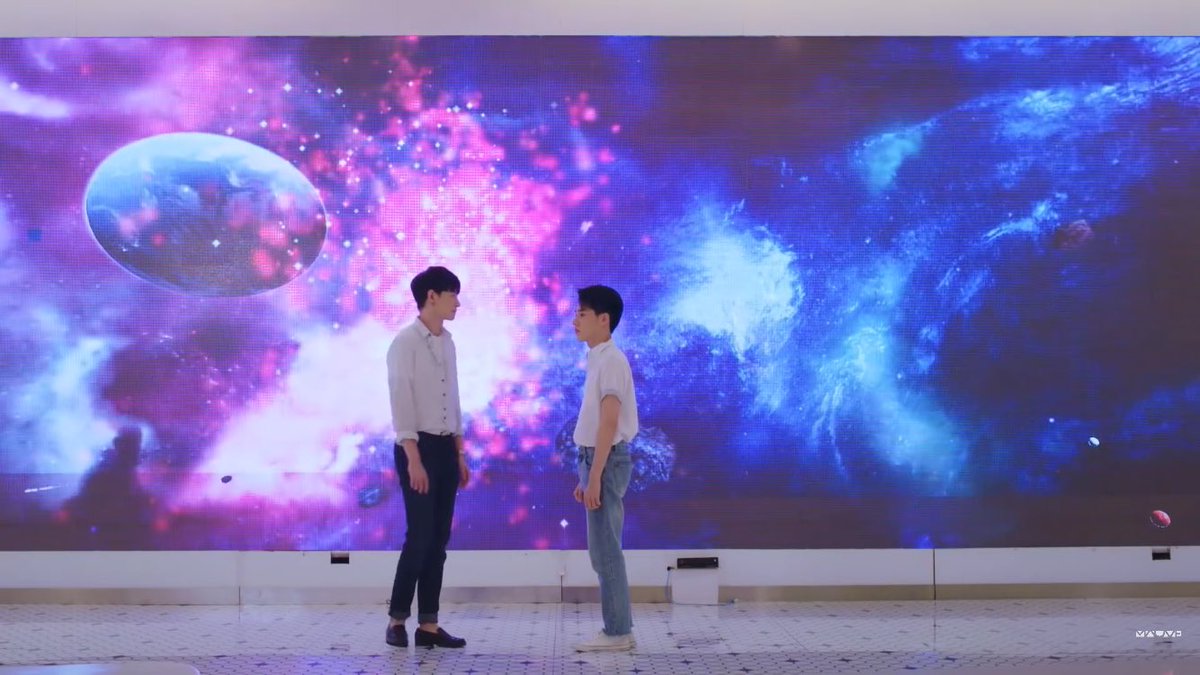 luvmelikeCXOXO's tweet photo. I love their height difference huhuhu, Nut is only a year older than Petch and what makes their chemistry exceptional is they have same birthdates! one of 2020βs best loveteams! good night! #OxygenEP7 #NutPetch #SolGui https://t.co/MyrFrxLPzB