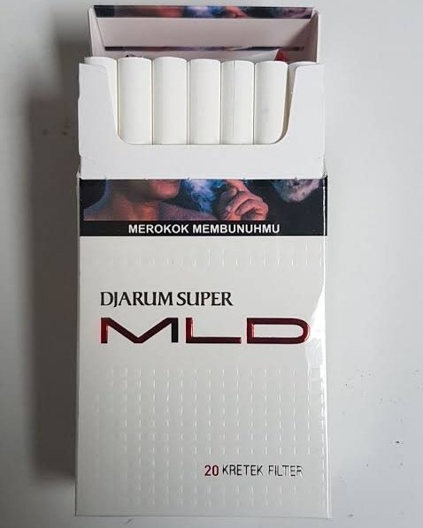 Baharudnn's tweet photo. Ya ROKOK Ku yang ini lahh, ini rokok anak sepedaa banget brooouuuww https://t.co/GIXkiHA7tl