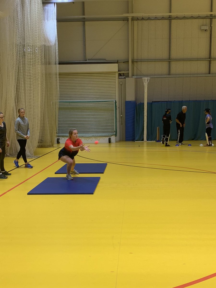 GPCCOACHING's tweet photo. It’s great to be back!! 🏏🏏 

Our 9 week winter course has started on a real high, seeing over 35 girls across our two groups. Lots of fun and energy on a Friday night. 👏💪🏻🏏

121 &amp; small group sessions are available across the half-term break. 

Thank you @PFarmSportsClub! https://t.co/cOyMiNoQae