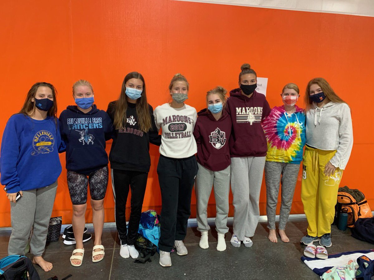 BTHSEastLancers's tweet photo. It’s a ⁦@BTHS201⁩ effort today as the Maroons &amp; Lancers compete at Edwardsville in the IHSA Sectional swim meet.  A BIG shout out to Coach Nesbit &amp; Coach Hoerner for coaching both squads.  Let’s get it 201!!!  ⁦@BELancerSwim⁩ ⁦@JNesIT⁩ https://t.co/m2giFODCiQ