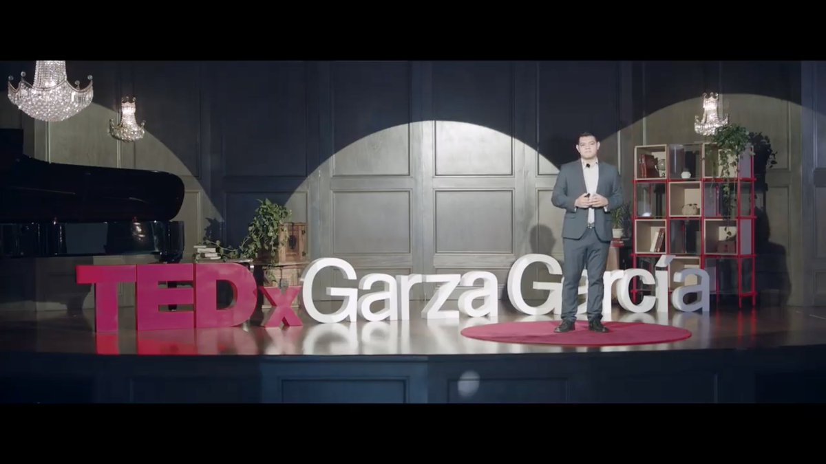 TEDxGarzaG's tweet photo. "Prevención antes que reacción. ¿Cómo podemos prevenir? Escuchando a los menores, estando atentos y educando". @arivera_ics nos invita a conocer los riesgos y las amenazas del mundo virtual para prevenir el abuso de menores. 
#TEDxGG
📹 https://t.co/MbsB5wAvwF https://t.co/ZDLTZpomjh