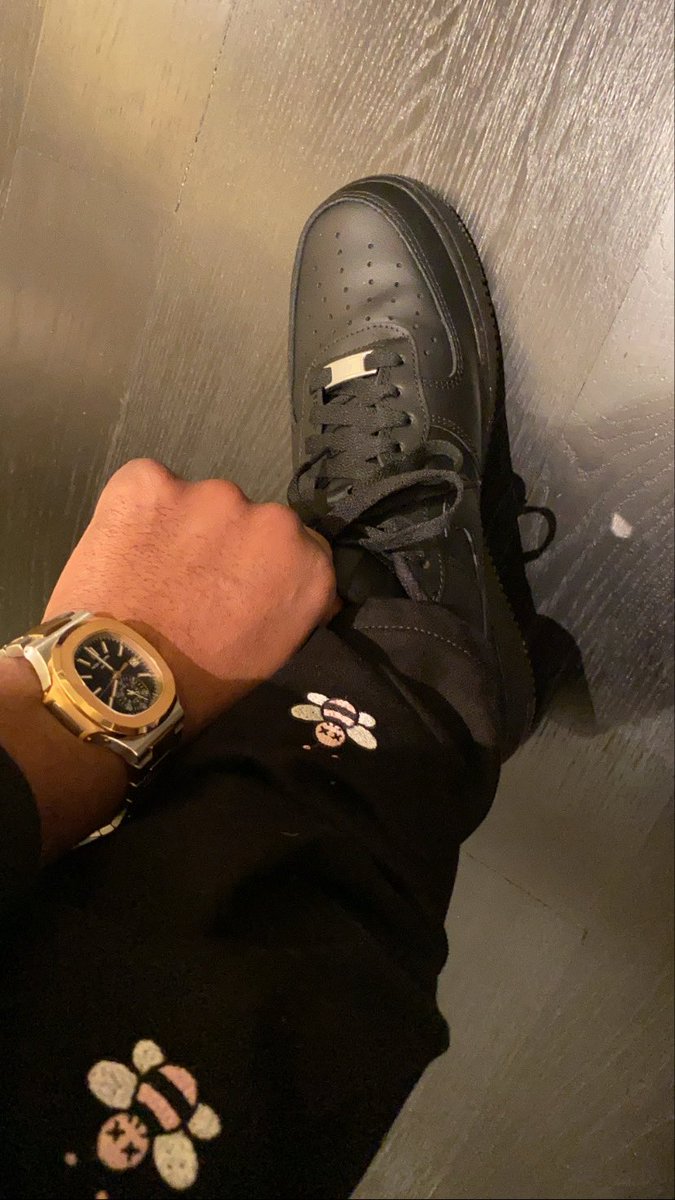 Black Air Force 1’s in the field them my cleats 🗡🗡