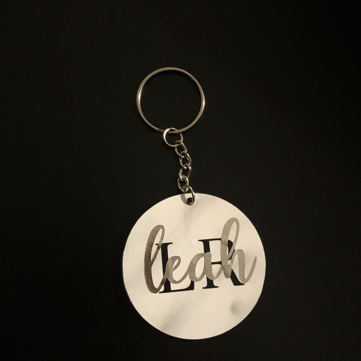 ebloomcreations's tweet photo. 🌿 NEW PRODUCT 🌿

These gorgeous marble keyrings are available on the website right now and are customisable 🥰

If you’d like a different design to marble just send us a dm and we’ll do our best! https://t.co/o7ffswzFg3