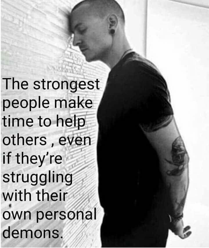 MakeAmericaUnit's tweet image. The strongest people make time to help others, even if they’re struggling with their own personal demons.-UNKNOWN #MakeAmericaUNITEDAgain🇺🇸