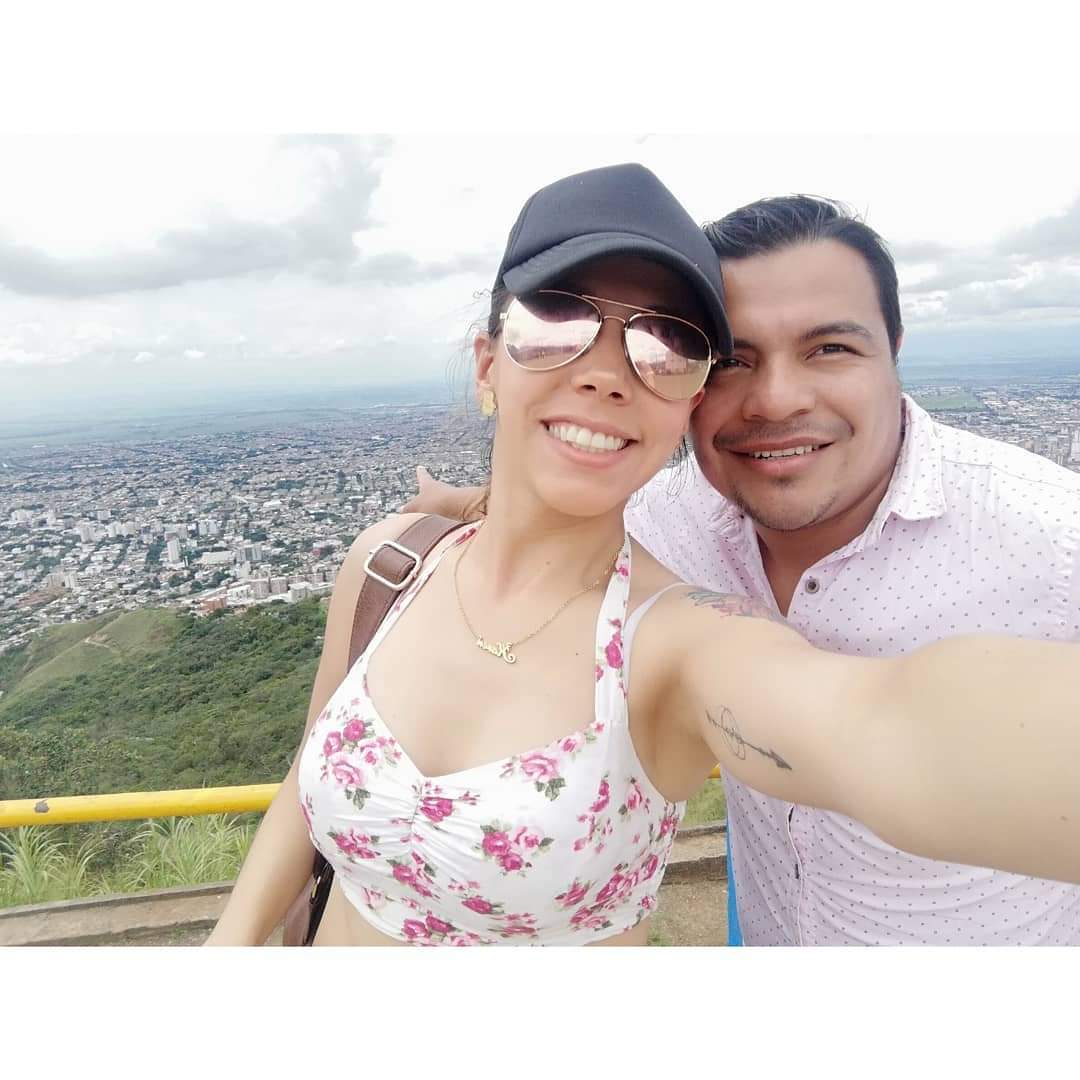 karenespigo's tweet photo. Hace un año en Cali 🥰... Quiero volver 🇨🇴📸 #Ferandme 💙❤️‼️ https://t.co/UIDY2Zg9aH