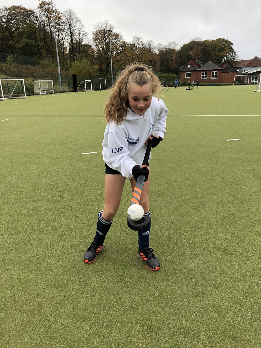 HorsfieldHockey's tweet photo. Trick shot scoring on our Lancashire day 2 - great fun and good energy from the players ! 👋🏼 #ContextisKey #WhenandHow ❓ https://t.co/lDHldBs9fV