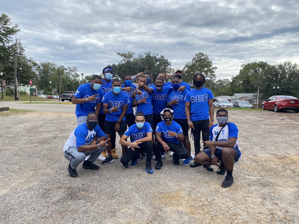 FAMUSigmas1935's tweet photo. Thank You FAMU ESUA for hosting Stroll To The Polls. Exercise your right to vote, your voice matters.🤘🏾🕊
#StrolltoThePolls850 #FAMUSigmas #GOMAB https://t.co/KR5soVhZ2c