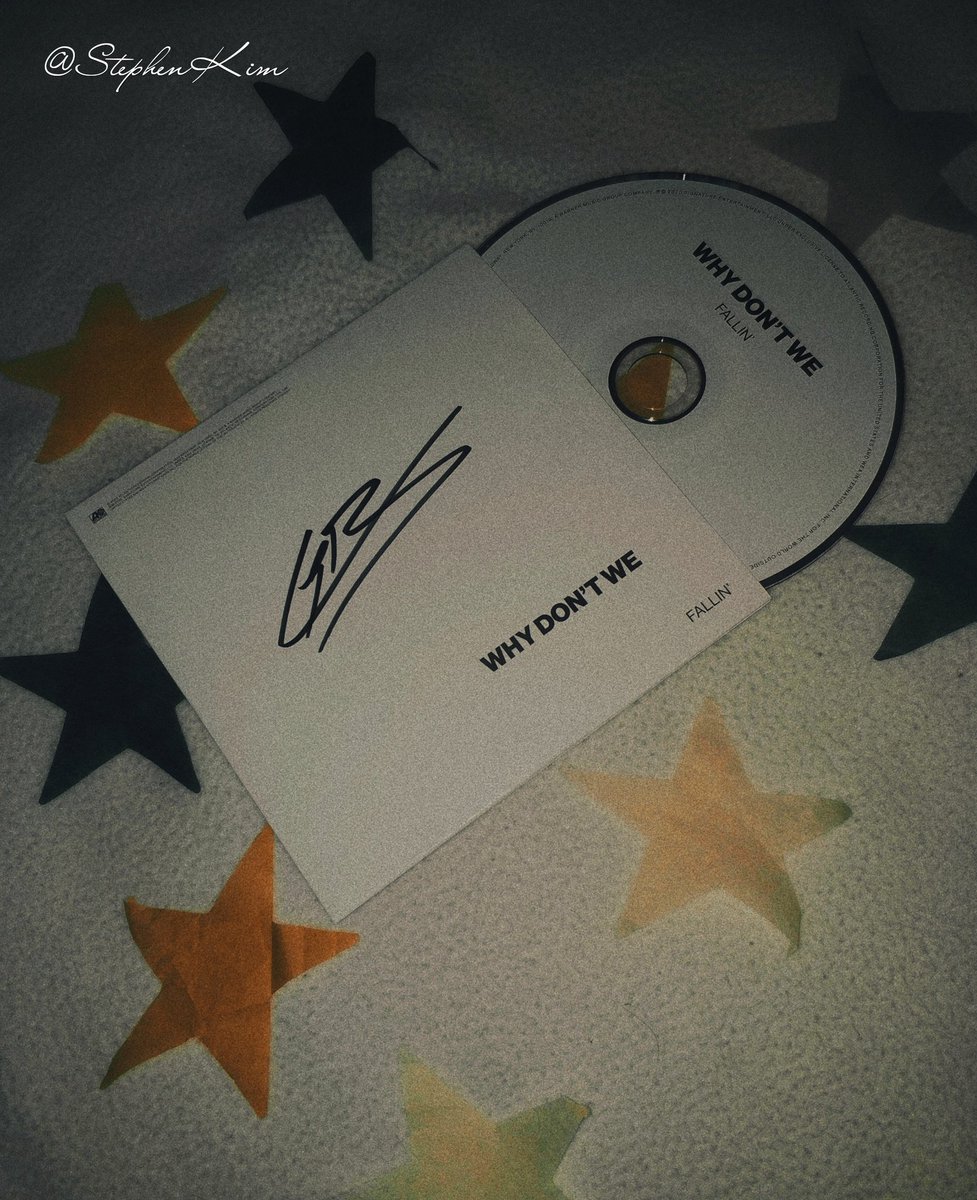 SONEKim0805's tweet photo. โจ๐ค The feeling when I got my two fav artists' signed albums in just one day is UNDEFINABLE ๐คโจ
#Folklore #TaylorSwift
#Fallin #WHYDONTWE #FALLIN4corbyn https://t.co/fdMI9RBHUo