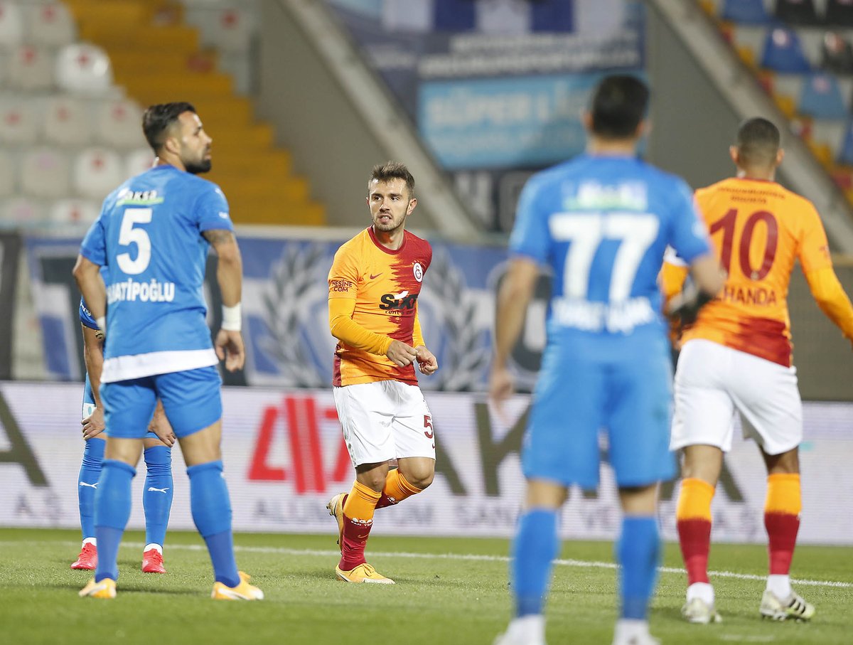 GalatasaraySK's tweet photo. 🅰️ @ynsbelhanda & @Ryanbabel
⚽ @Emreeklnc54 & @FALCAO
#ERZvGS https://t.co/5FFIfiD3Tm
