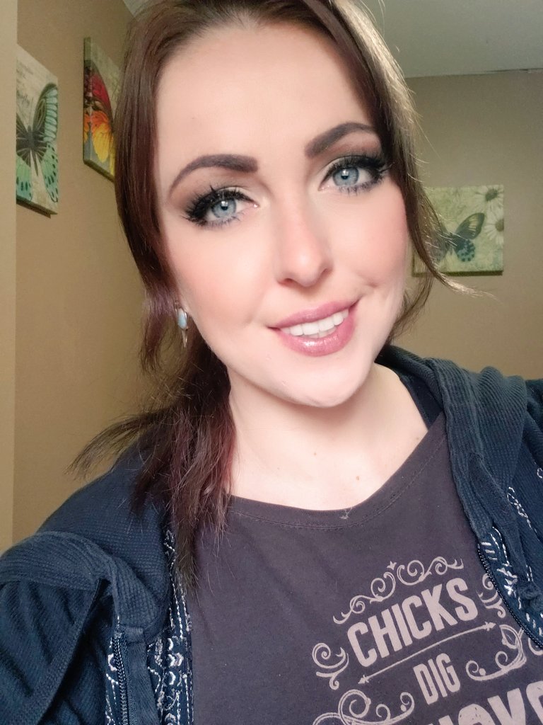 TW Pornstars - 🌼Daisy Destin🌼. Twitter. I'm getting ready to get on cam my cumrads!!! I hope to