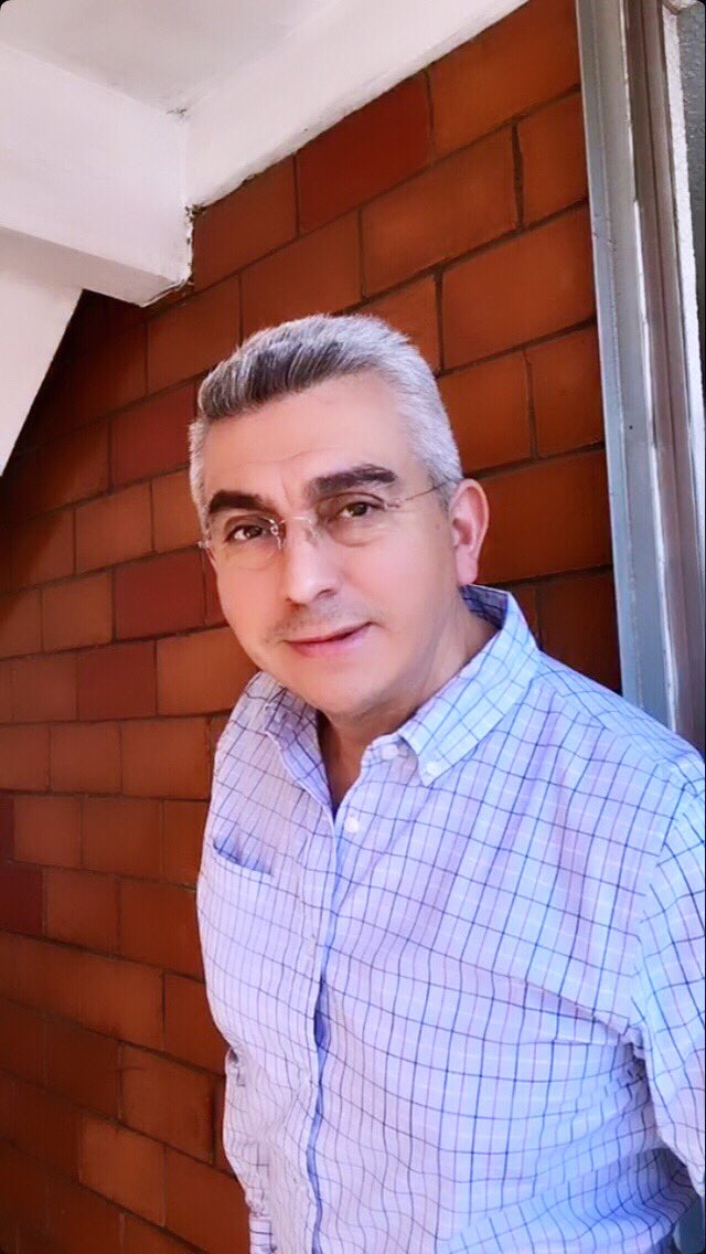 Buena tarde...😃 
Por cierto, ya adquirieron sus boletos para ultima función de
“La Fútil Tragedia del Café Internet “
25 Oct. 7 pm
Aquí la liga 
lafutiltragedia.boletopolis.com
🤪