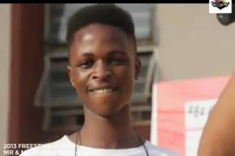 Dhejiworldwide's tweet image. Nothing much... Just @itsLaycon beginnings. 

🤓🤓#Laycon sorry to expose you

#StreamLaycon