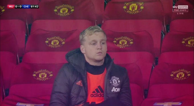 ElHQyjYXEAELAKq?format=jpg&name=small