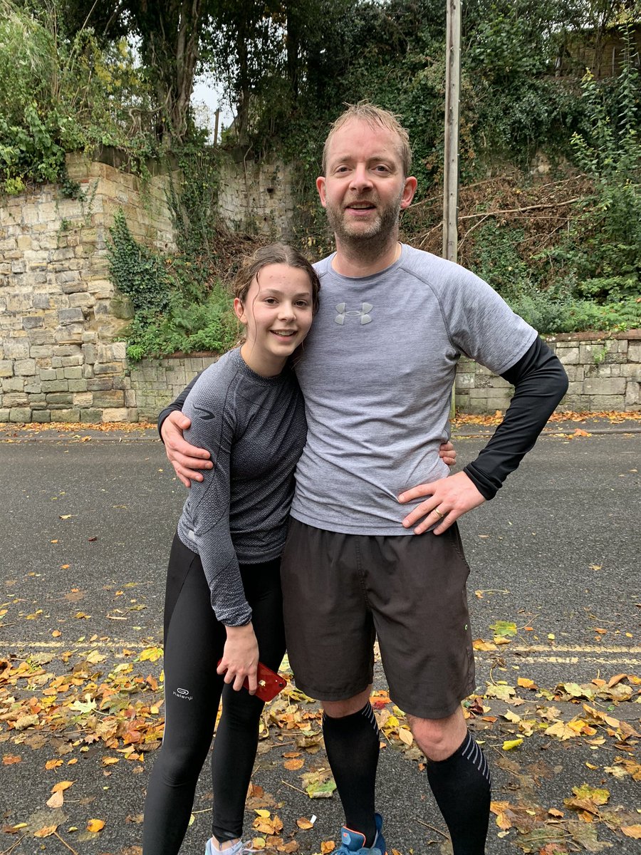 Miah and Ric completed the NYC marathon! What an achievement!
#tcsnycmarathon                               uk.virginmoneygiving.com/LizBlackburn3/…