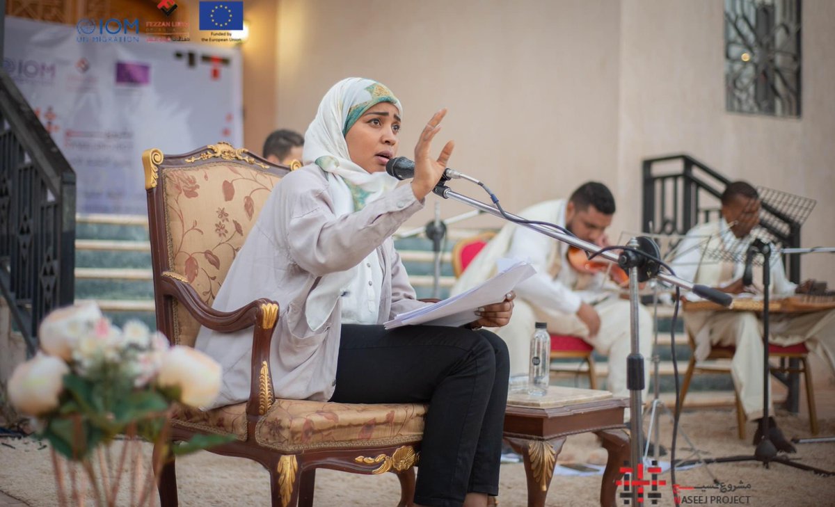 FezzanLibyaOrg's tweet photo. كانت البداية مع الأمسية الشعرية شارك فيها الشعراء المميزين  فاطمة عموم ، هود الأماني ، الذين قدموا عدداً من قصائدهم المتنوعة، وسط حضور من الفنانين و المثقفين والمهتمين .
#IOM_LIBYA
#IOM
#EU
#FLO https://t.co/XI3UnuU9Ci