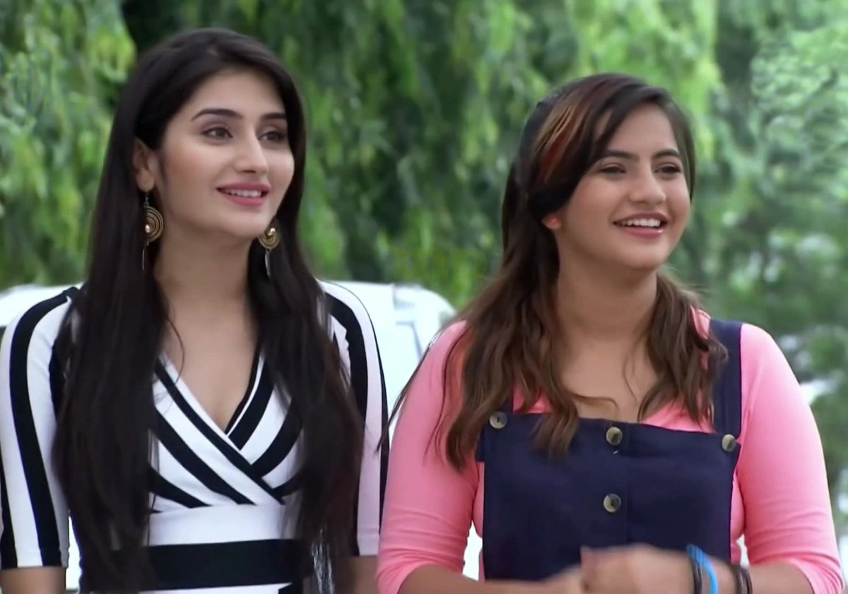 Meera_Planet's tweet photo. Eshu and Chandi❤️❤️
#MeeraDeosthale #MonicaSharma
#Eshu #Chandi #MeeraFandom
@meera1611
@Monica_Sharma15 https://t.co/ngtGwamTEn